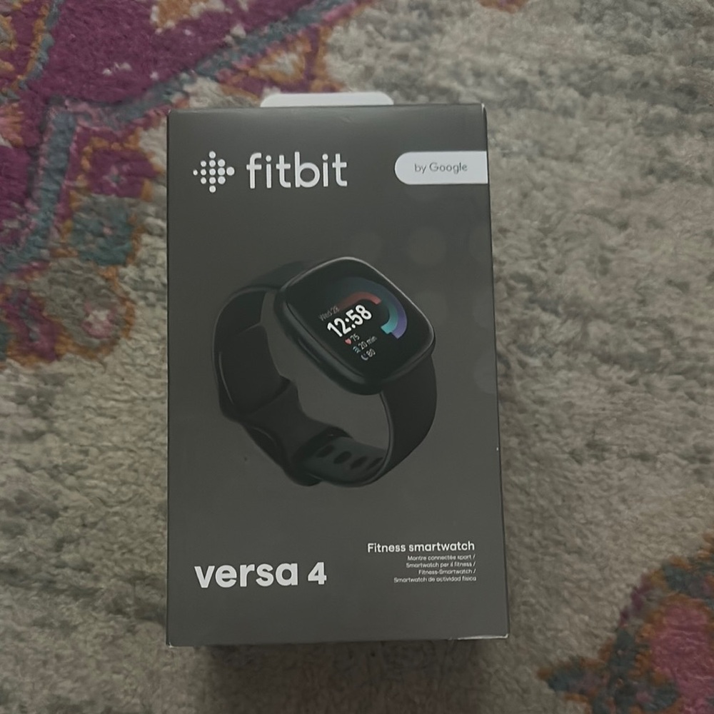 Fitbit Versa 4 Black Fitness Smartwatch